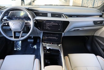 2024 Audi Q8 e-tron Prestige quattro