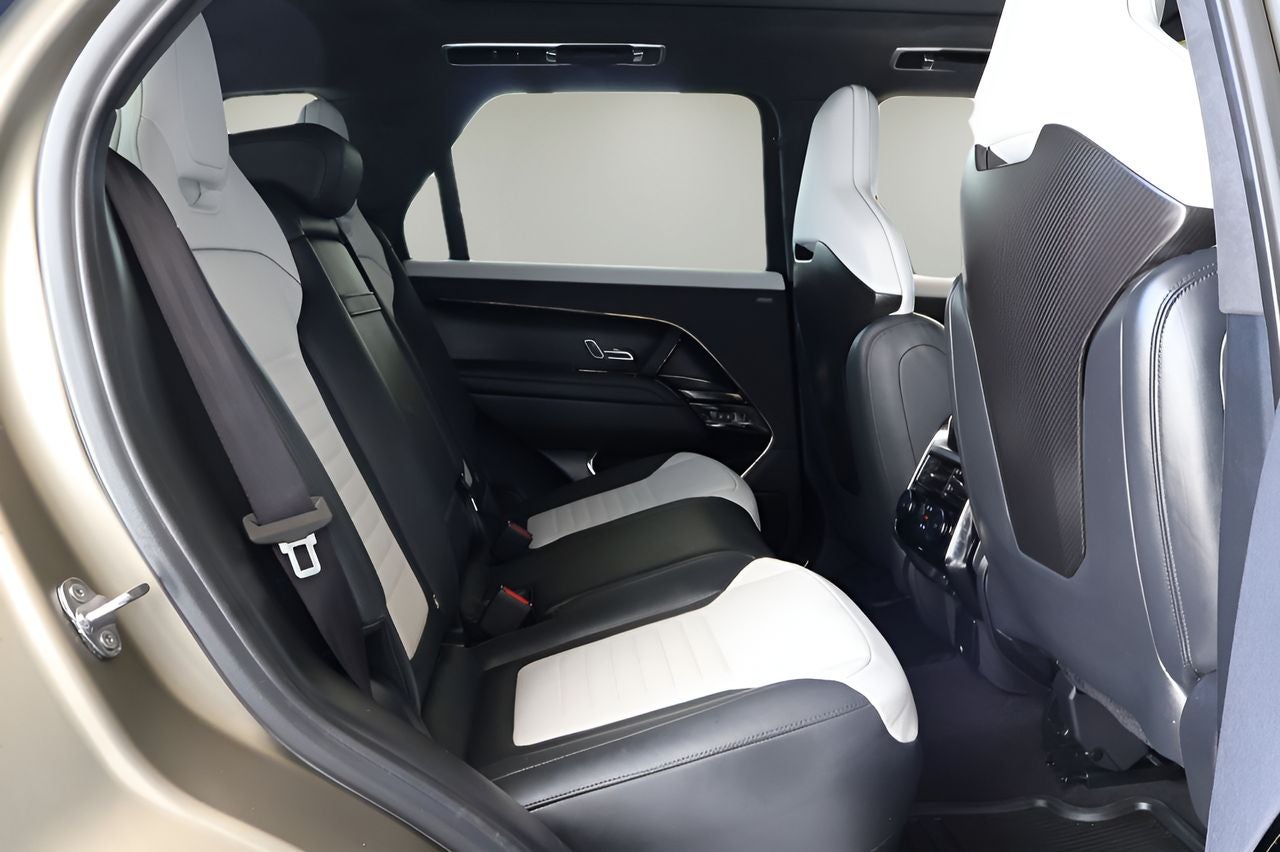 2024 Land Rover Range Rover Sport SV Edition One Carbon Bronze