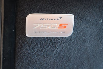 2024 McLaren 750S Coupe