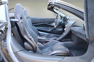 2020 McLaren 720S Base