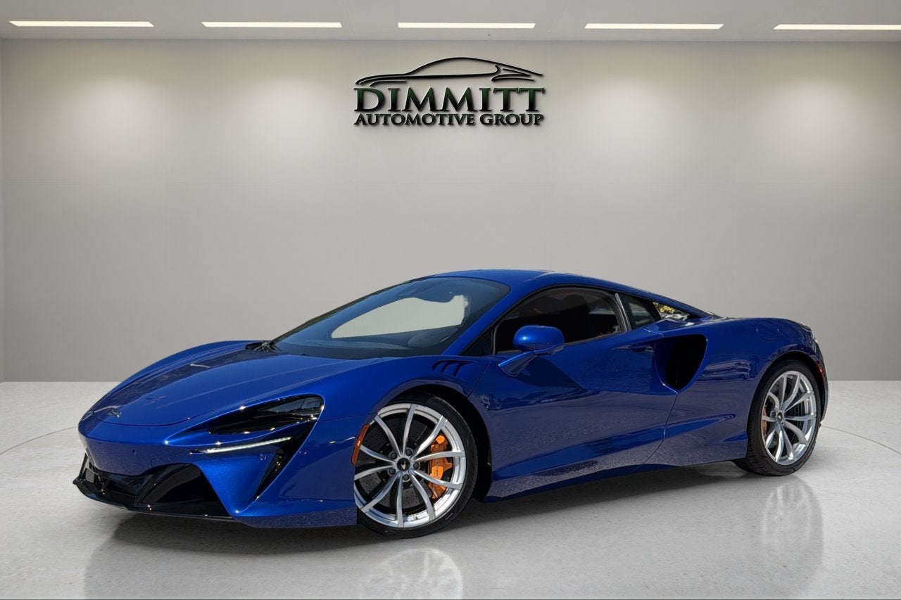 2023 McLaren Artura TechLux