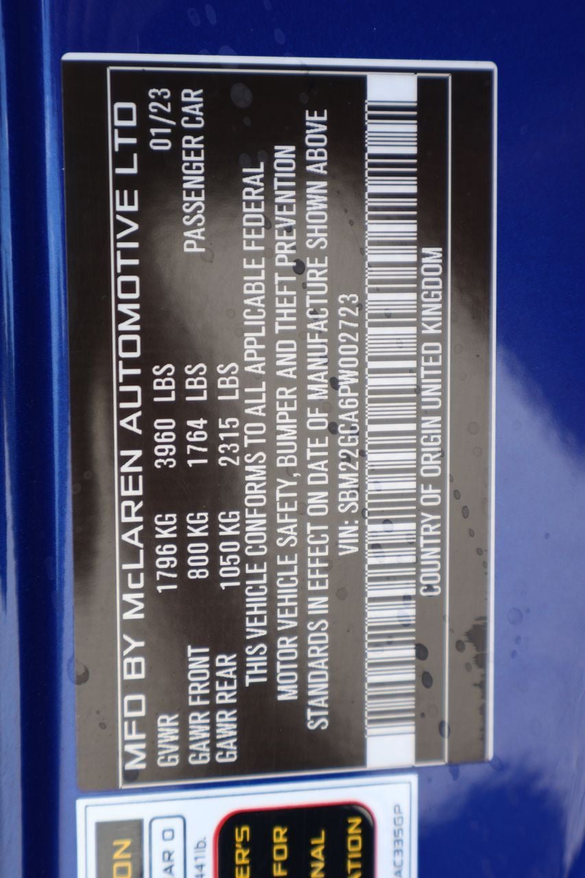 2023 McLaren GT Base