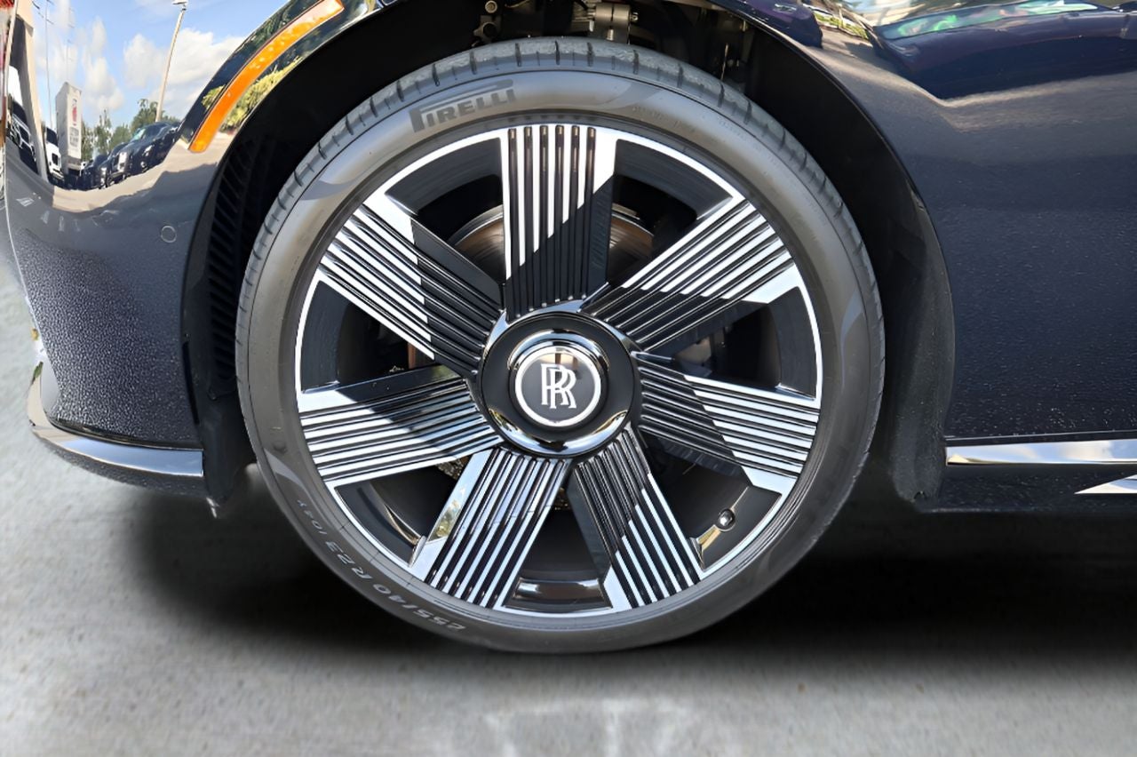 2024 Rolls-Royce Spectre Coupe