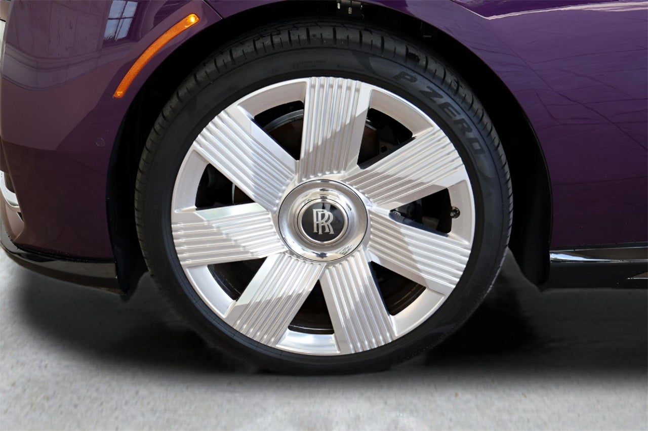 2025 Rolls-Royce Spectre Coupe