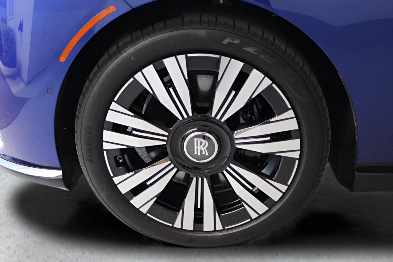 2025 Rolls-Royce Spectre Coupe