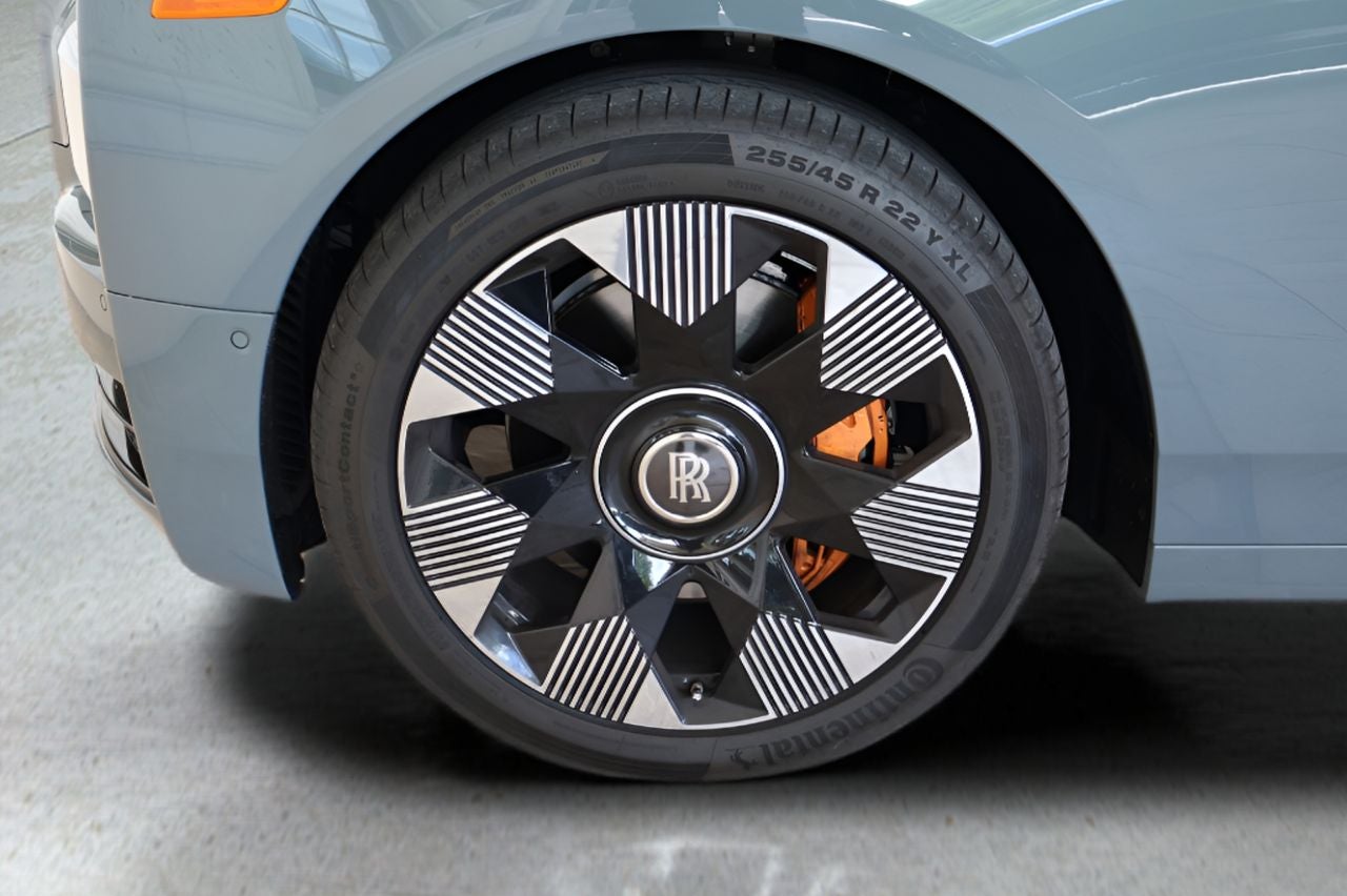 2023 Rolls-Royce Phantom Base