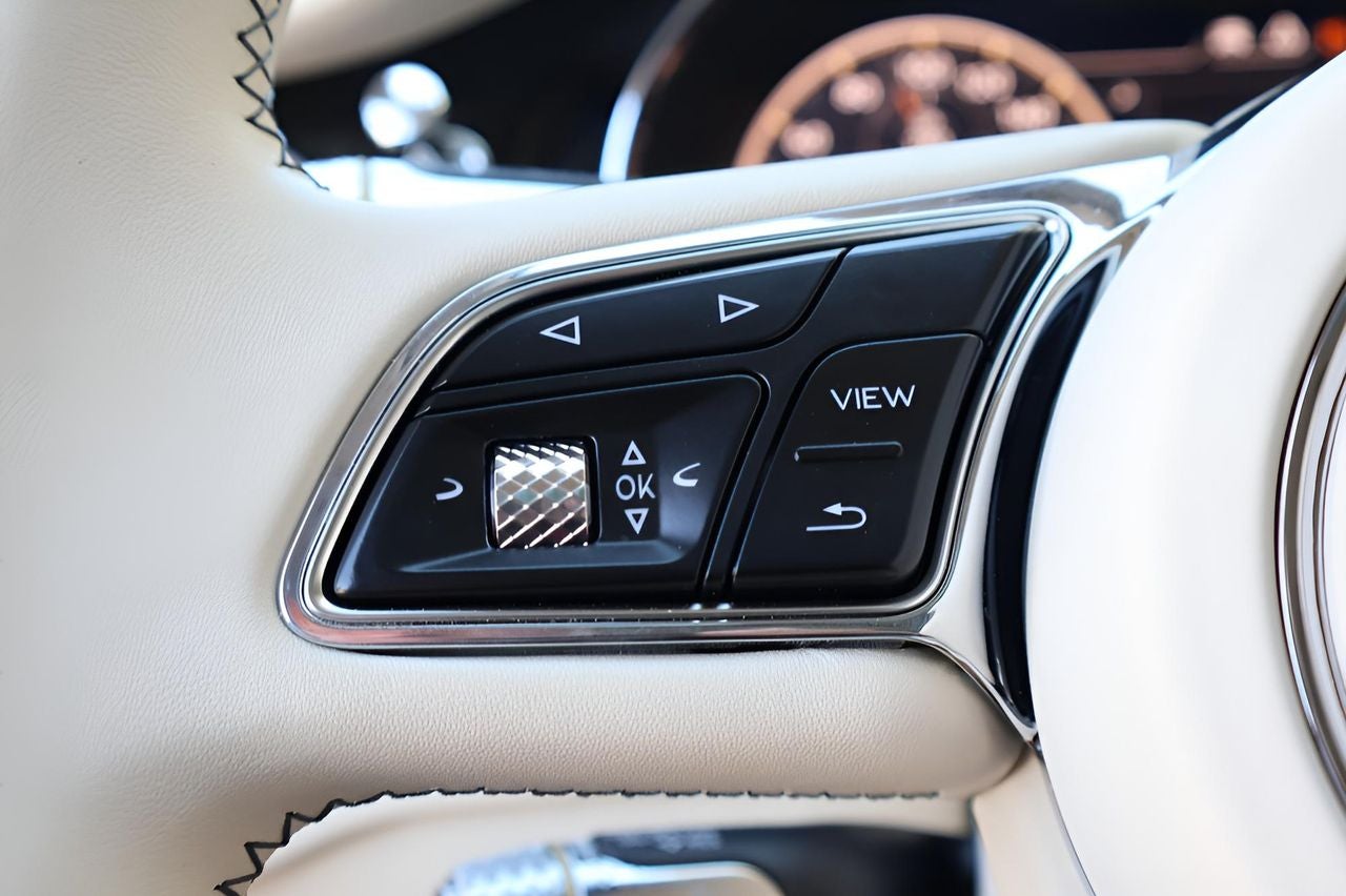 2023 Bentley Flying Spur Base