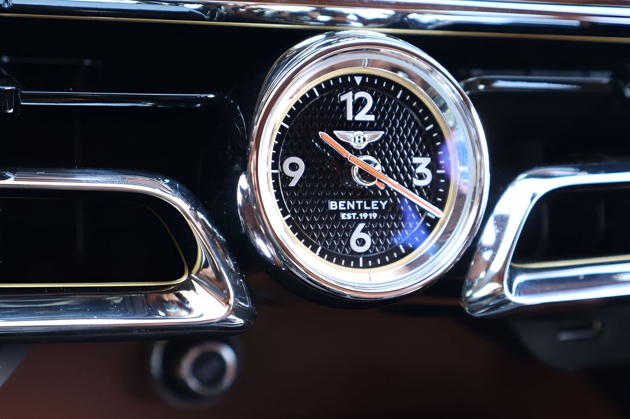 2024 Bentley Flying Spur Base