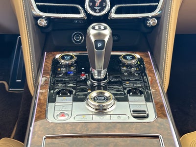 2026 Bentley Flying Spur V8