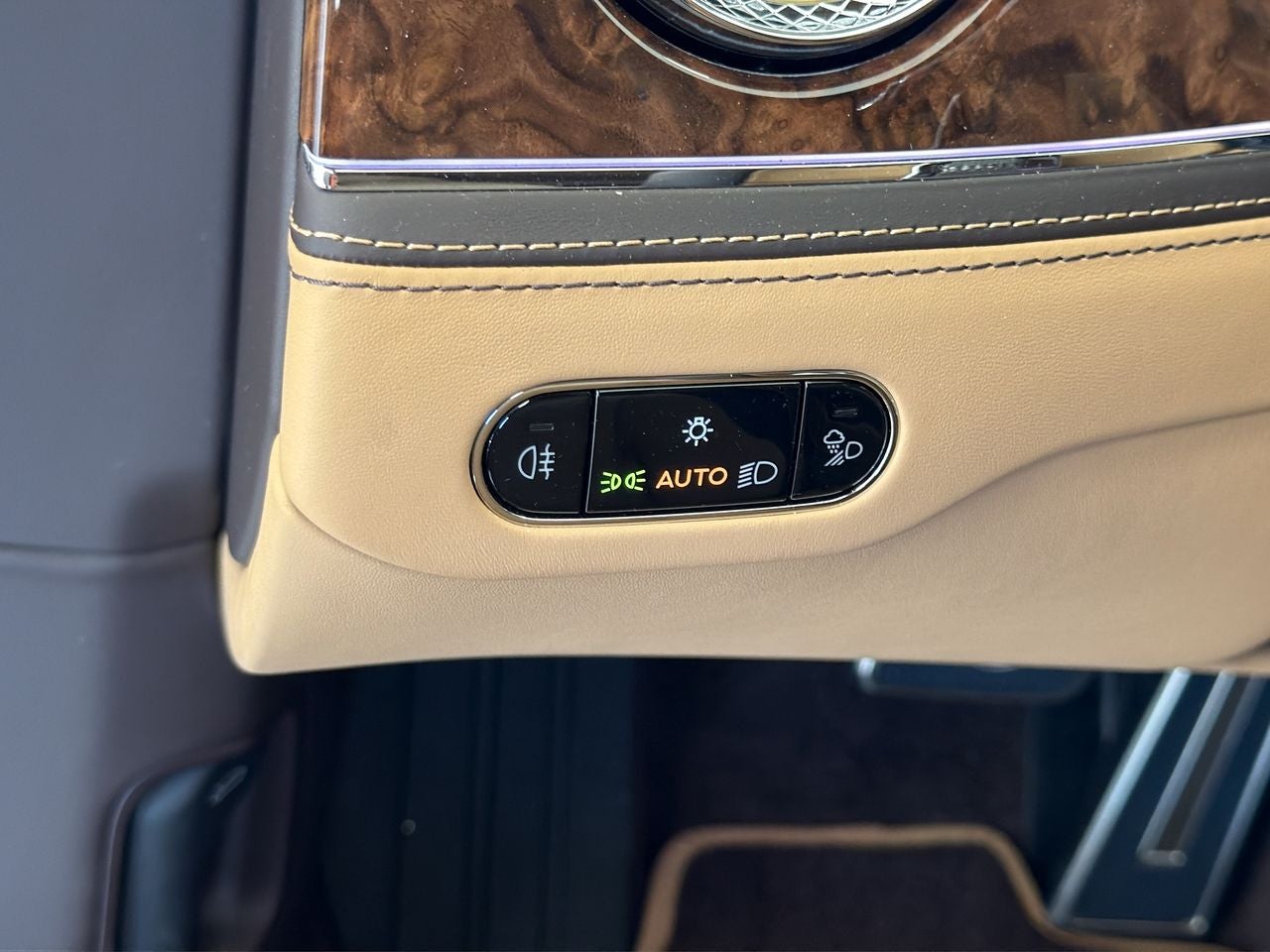 2026 Bentley Flying Spur V8