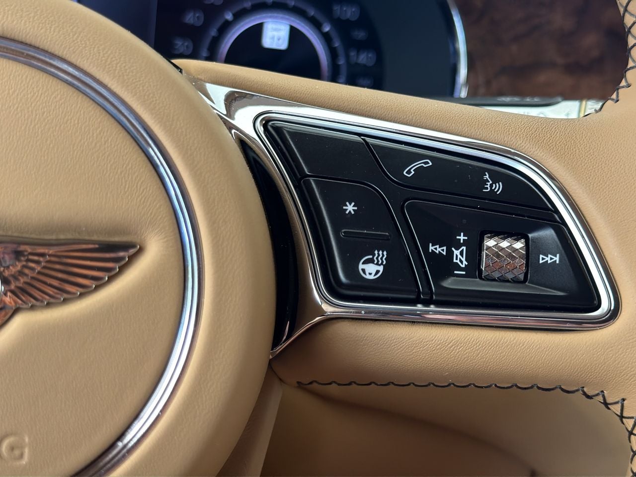 2026 Bentley Flying Spur V8