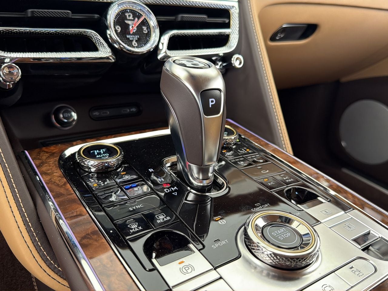 2026 Bentley Flying Spur V8