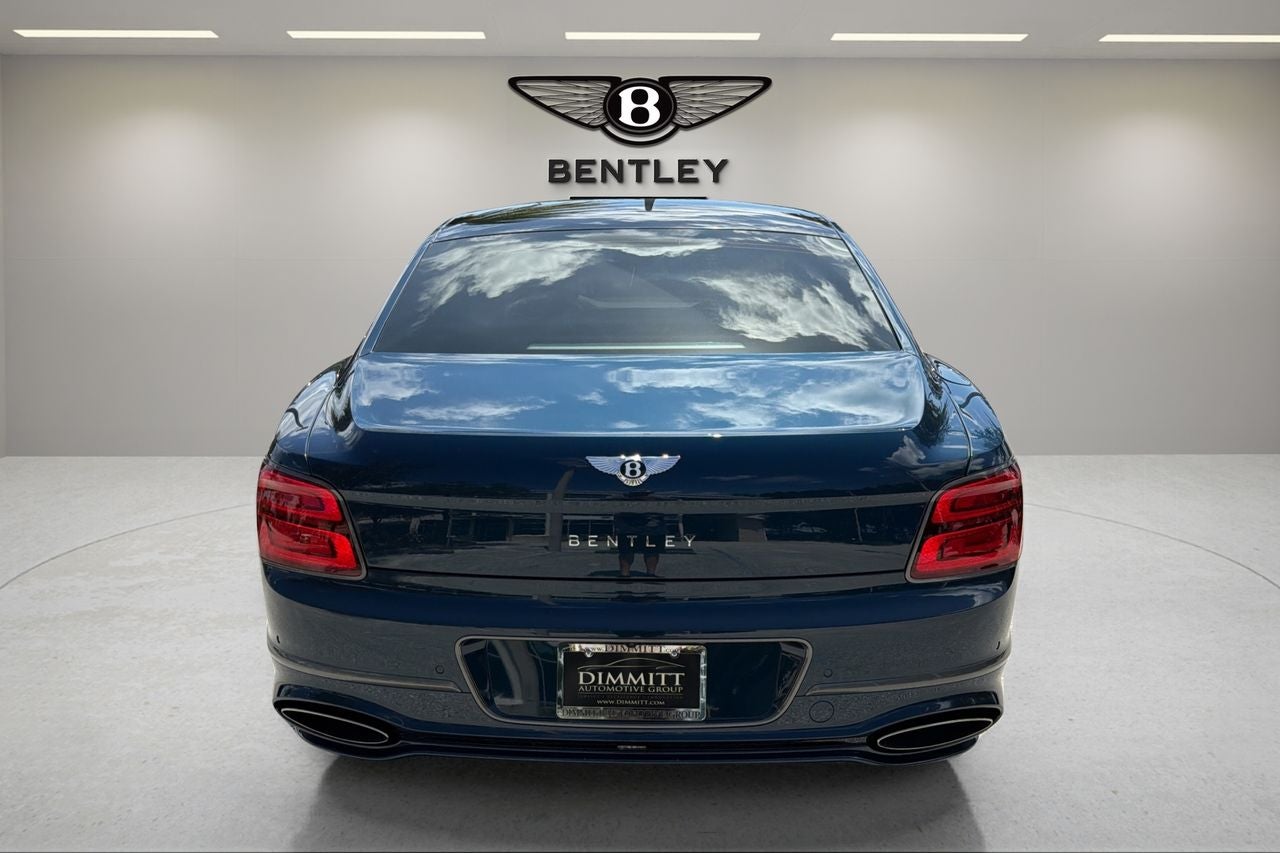 2025 Bentley Flying Spur Base