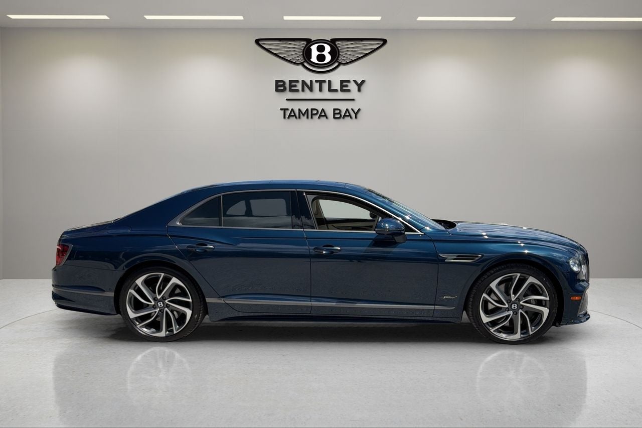 2025 Bentley Flying Spur Base