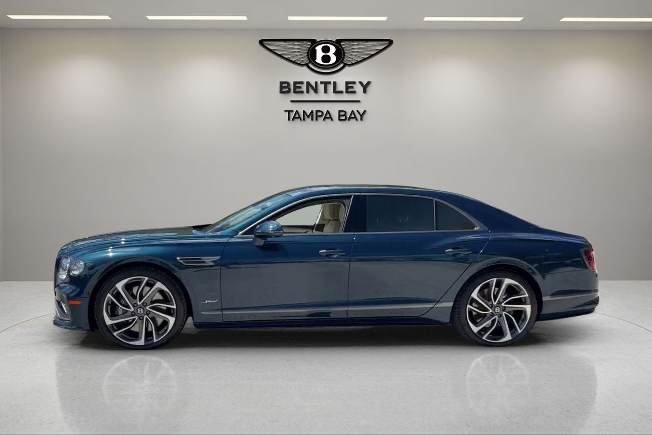 2025 Bentley Flying Spur Base