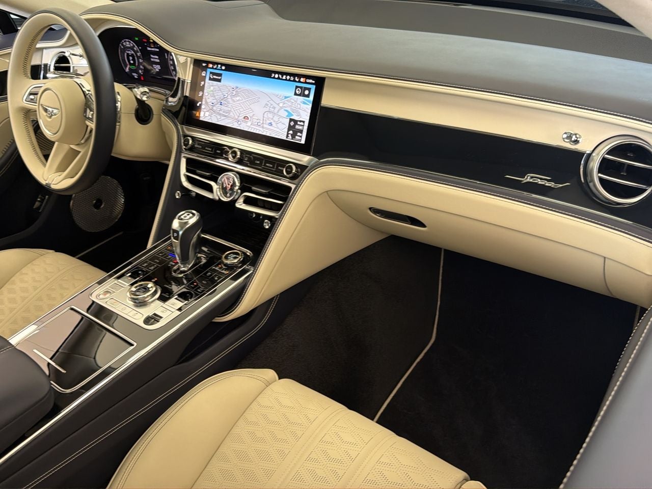 2025 Bentley Flying Spur Base