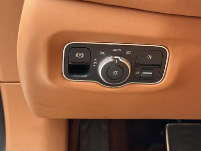 2020 Aston Martin DB11 Volante