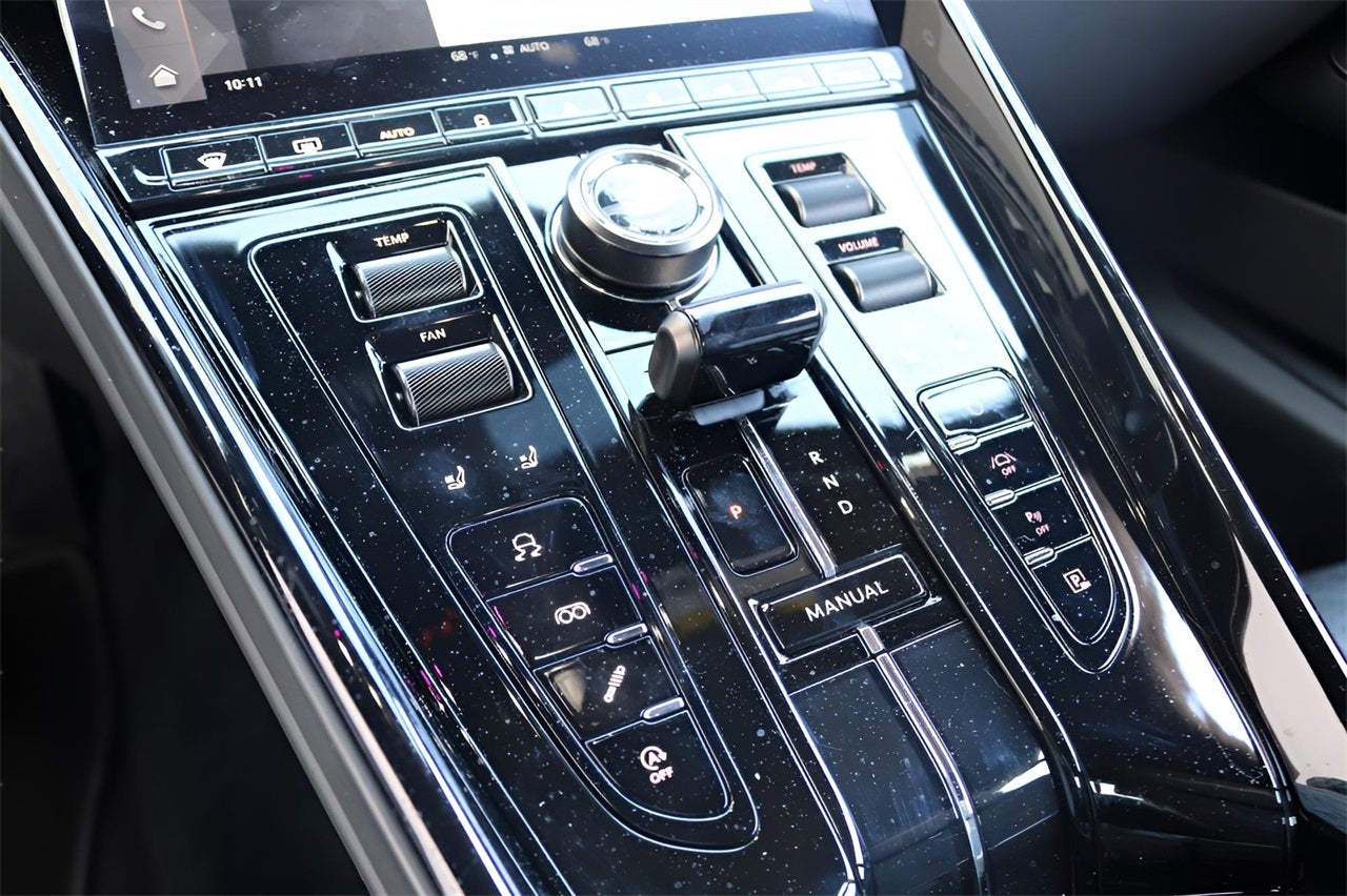 2024 Aston Martin DB12 Coupe