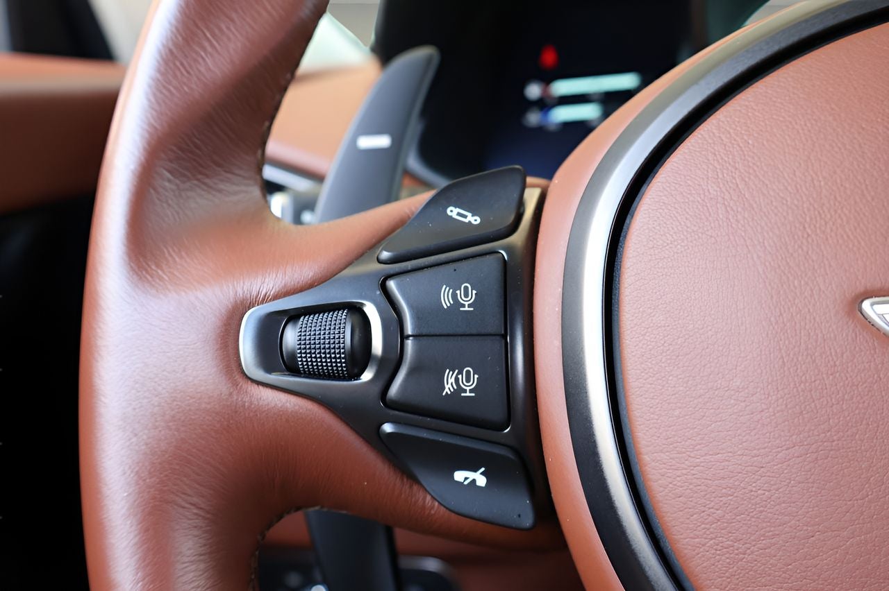 2021 Aston Martin DBS Superleggera