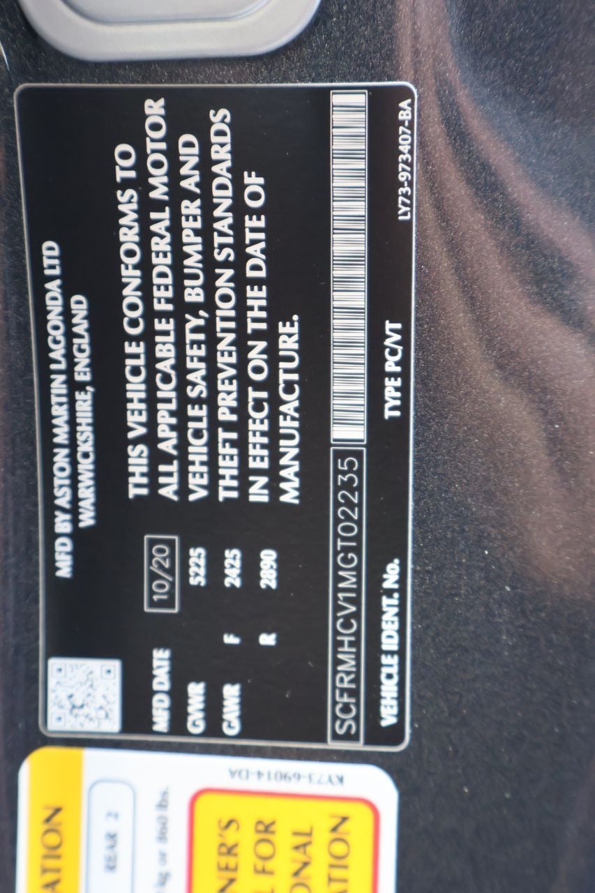 2021 Aston Martin DBS Superleggera