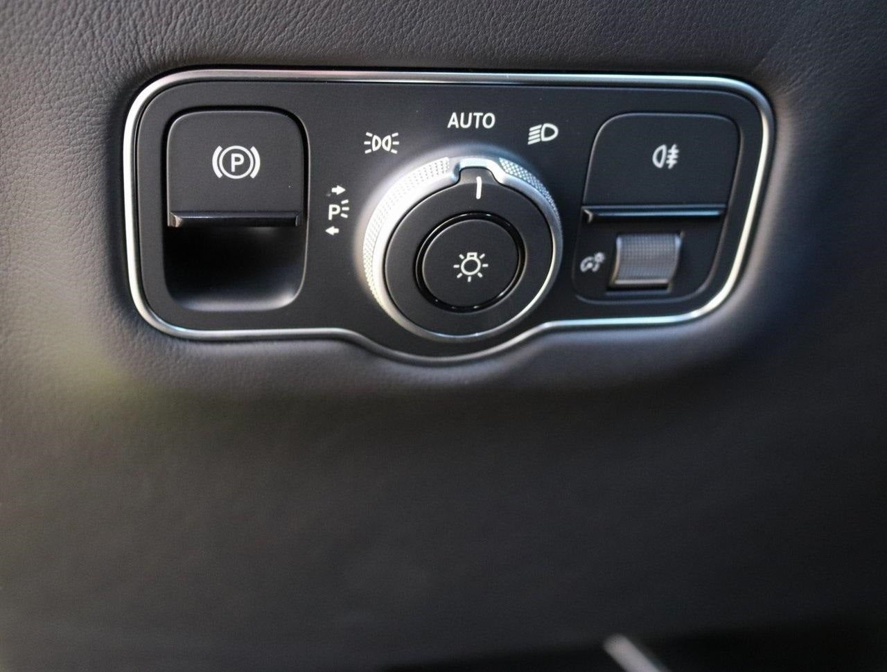 2025 Aston Martin Vantage Coupe