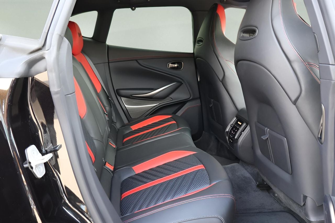 2024 Aston Martin DBX 707