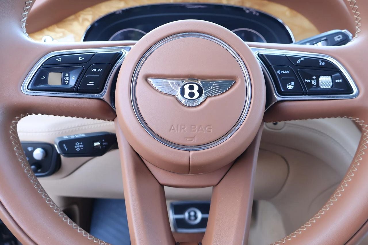 2022 Bentley Bentayga Base