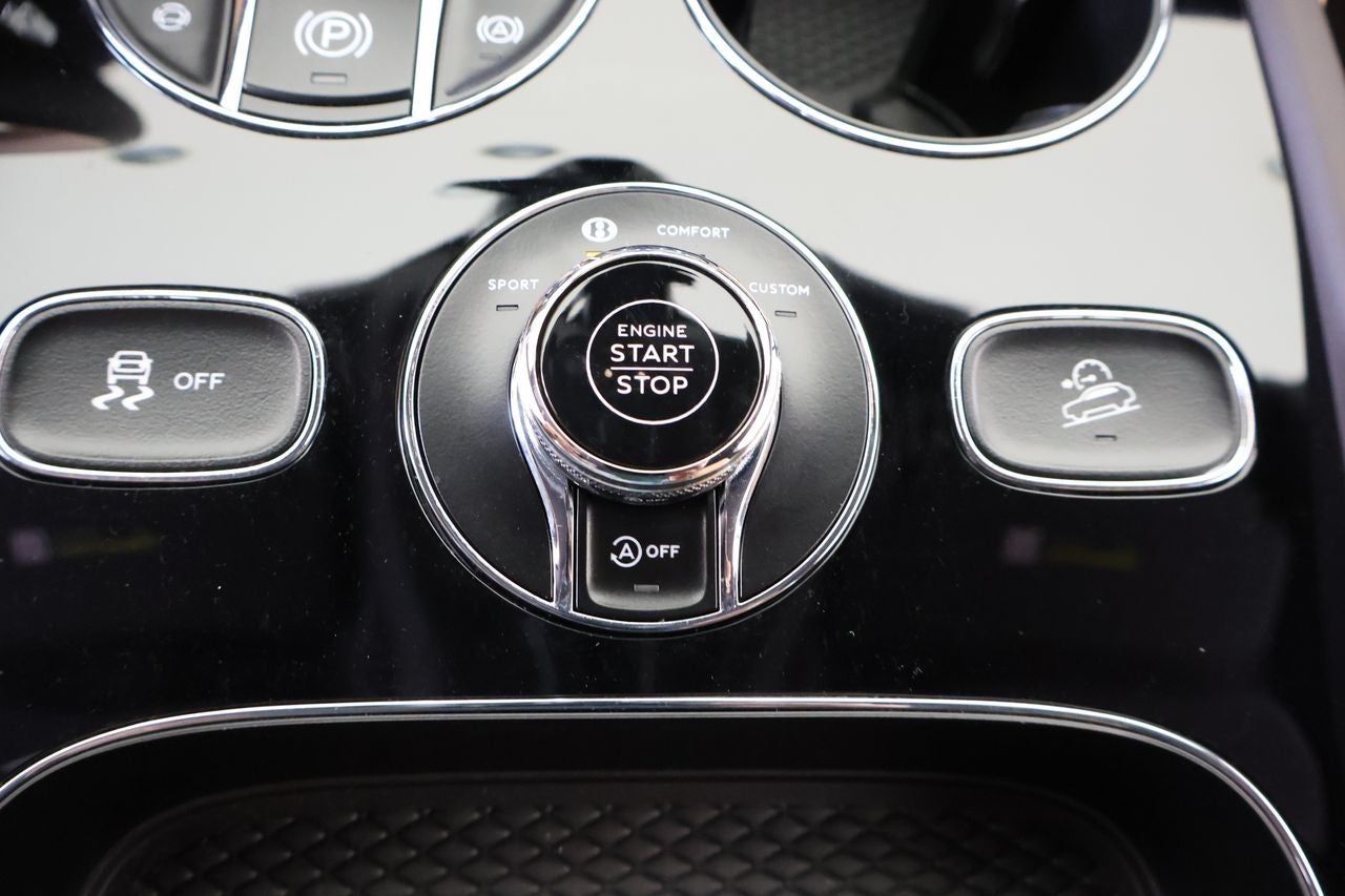 2025 Bentley Bentayga EWB Azure