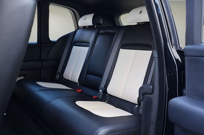 2022 Rolls-Royce Cullinan Base