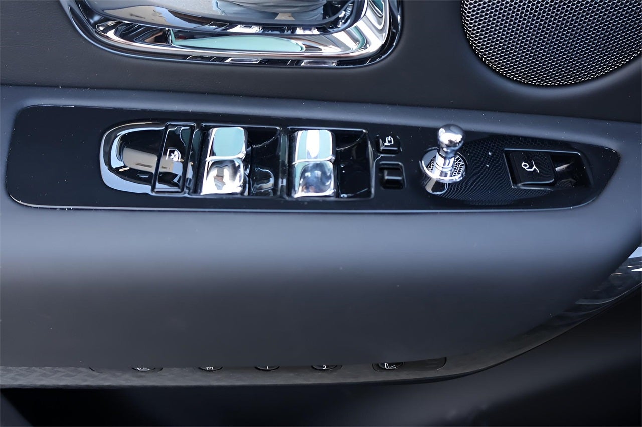 2023 Rolls-Royce Cullinan Black Badge