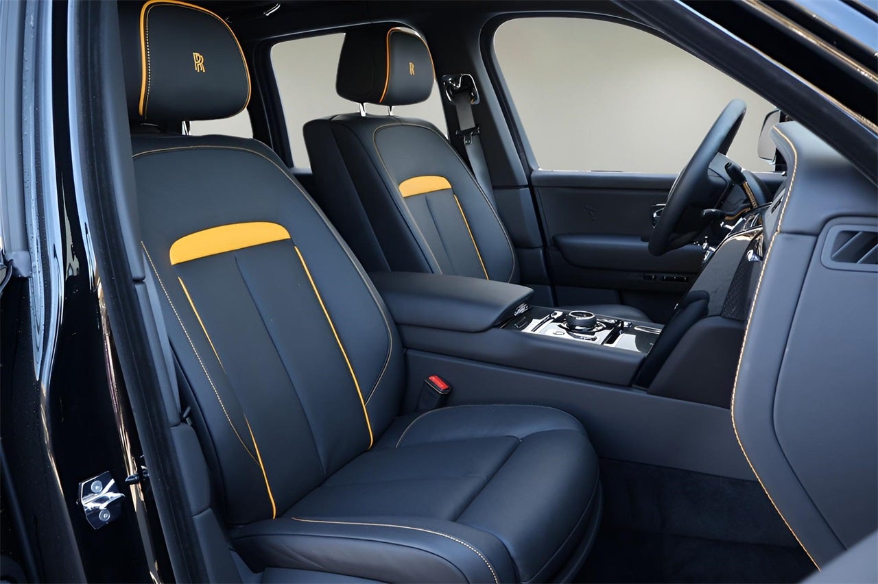 2023 Rolls-Royce Cullinan Black Badge