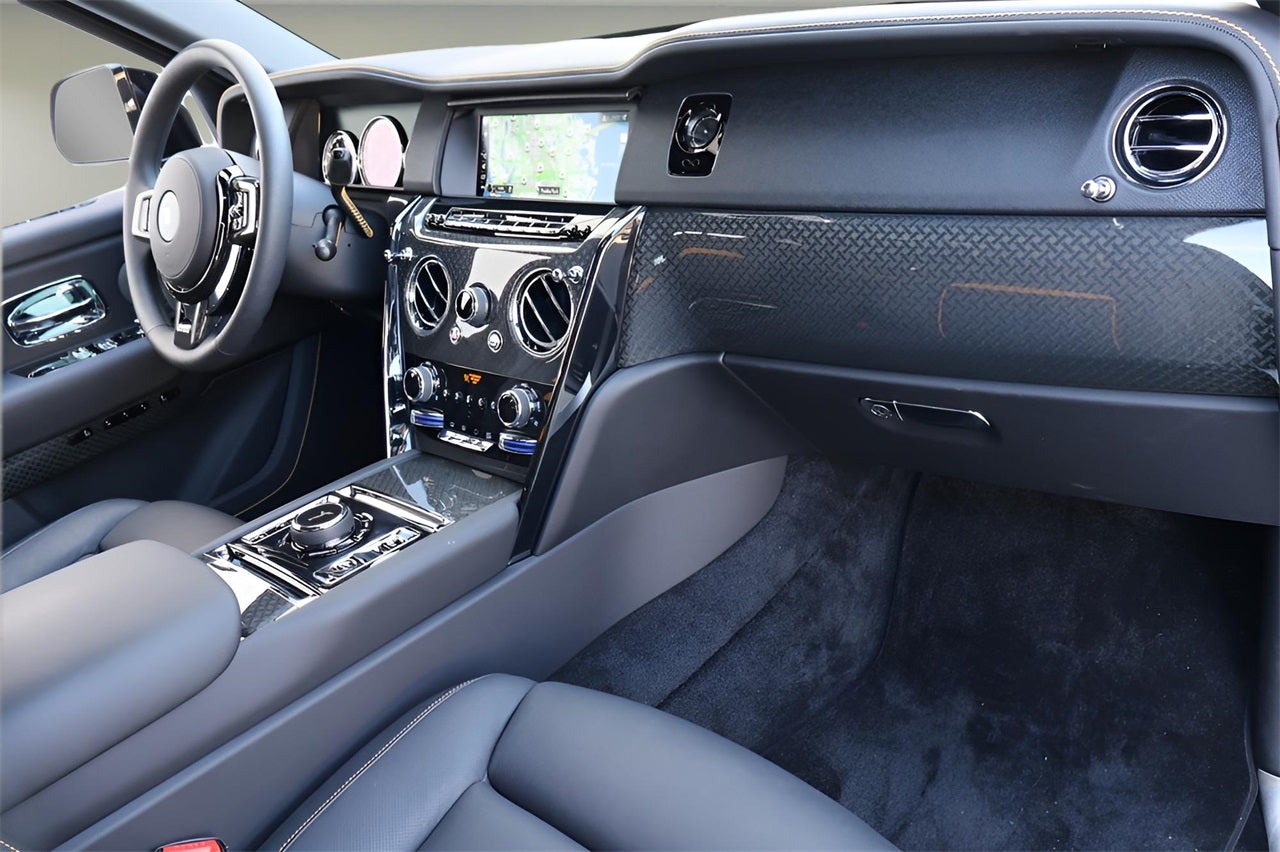 2023 Rolls-Royce Cullinan Black Badge