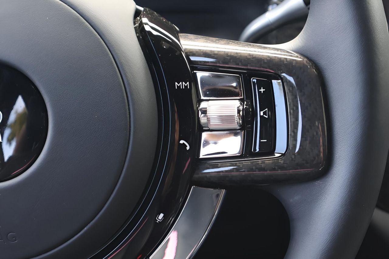 2023 Rolls-Royce Cullinan Black Badge