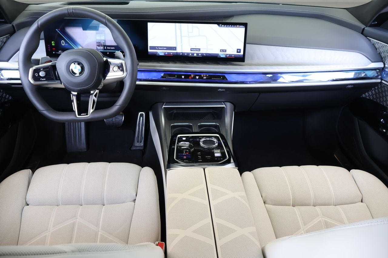 2025 BMW 7 Series 760i xDrive