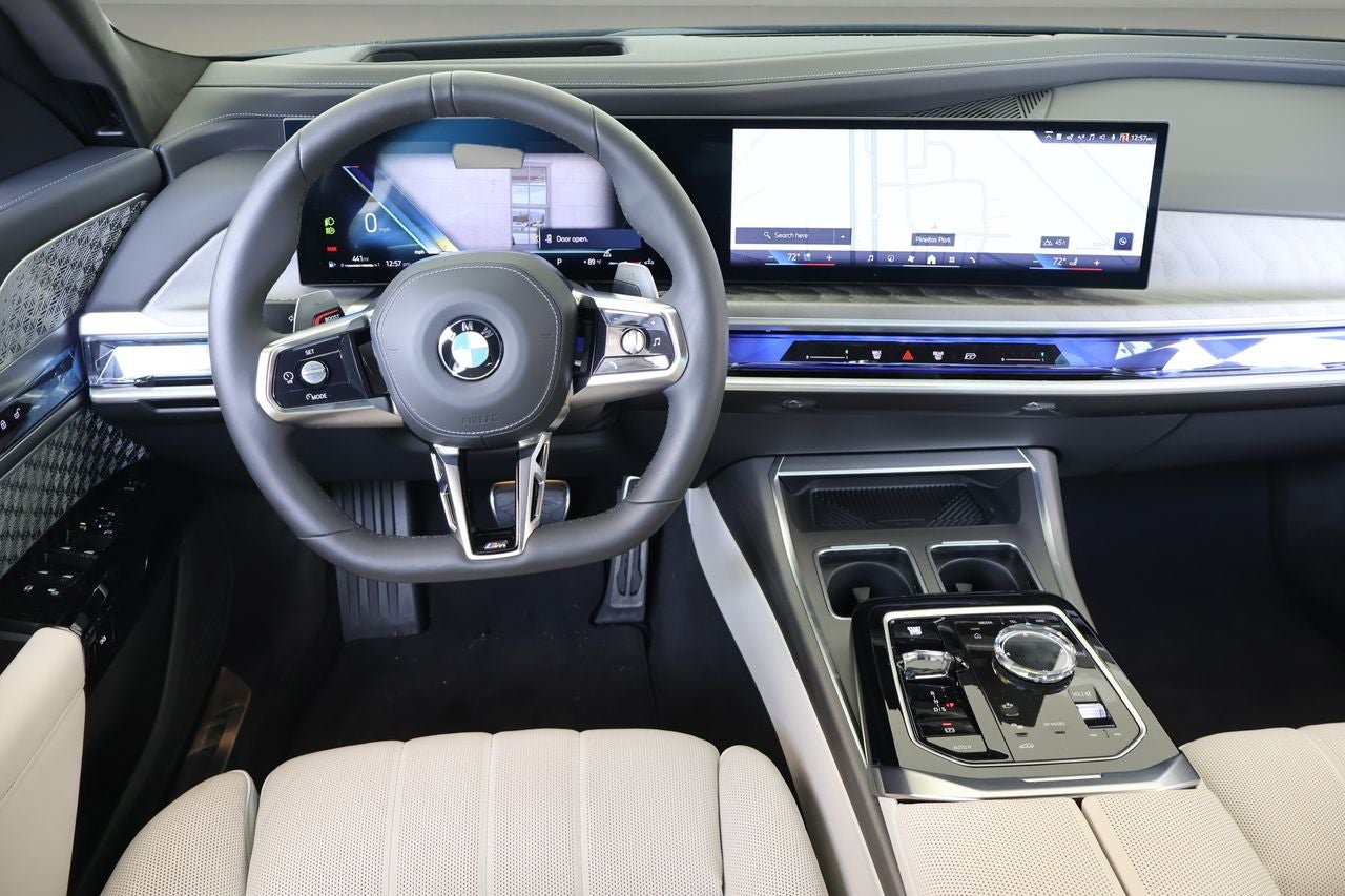 2025 BMW 7 Series 760i xDrive