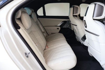 2025 BMW 7 Series 760i xDrive