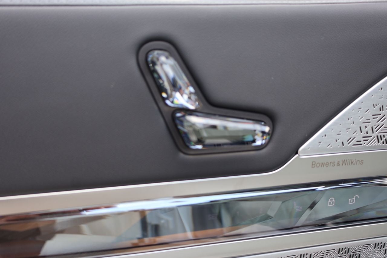 2025 BMW 7 Series 760i xDrive
