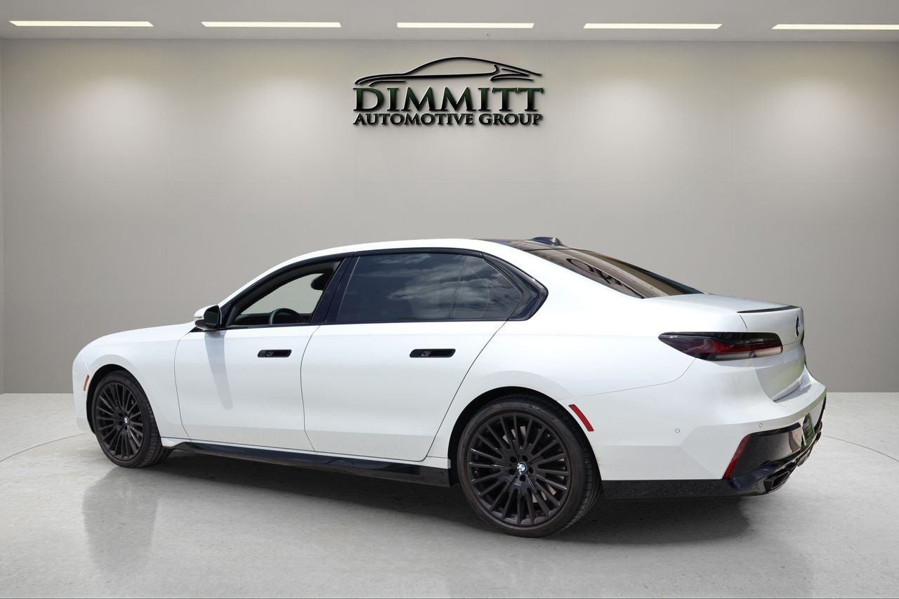 2025 BMW 7 Series 760i xDrive