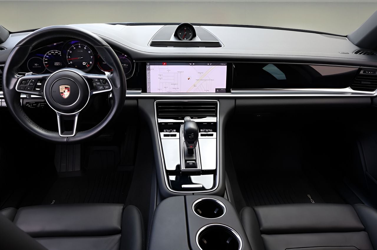 2020 Porsche Panamera 4