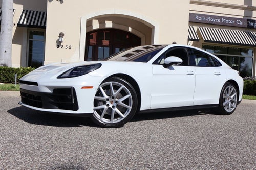 2024 Porsche Panamera 4