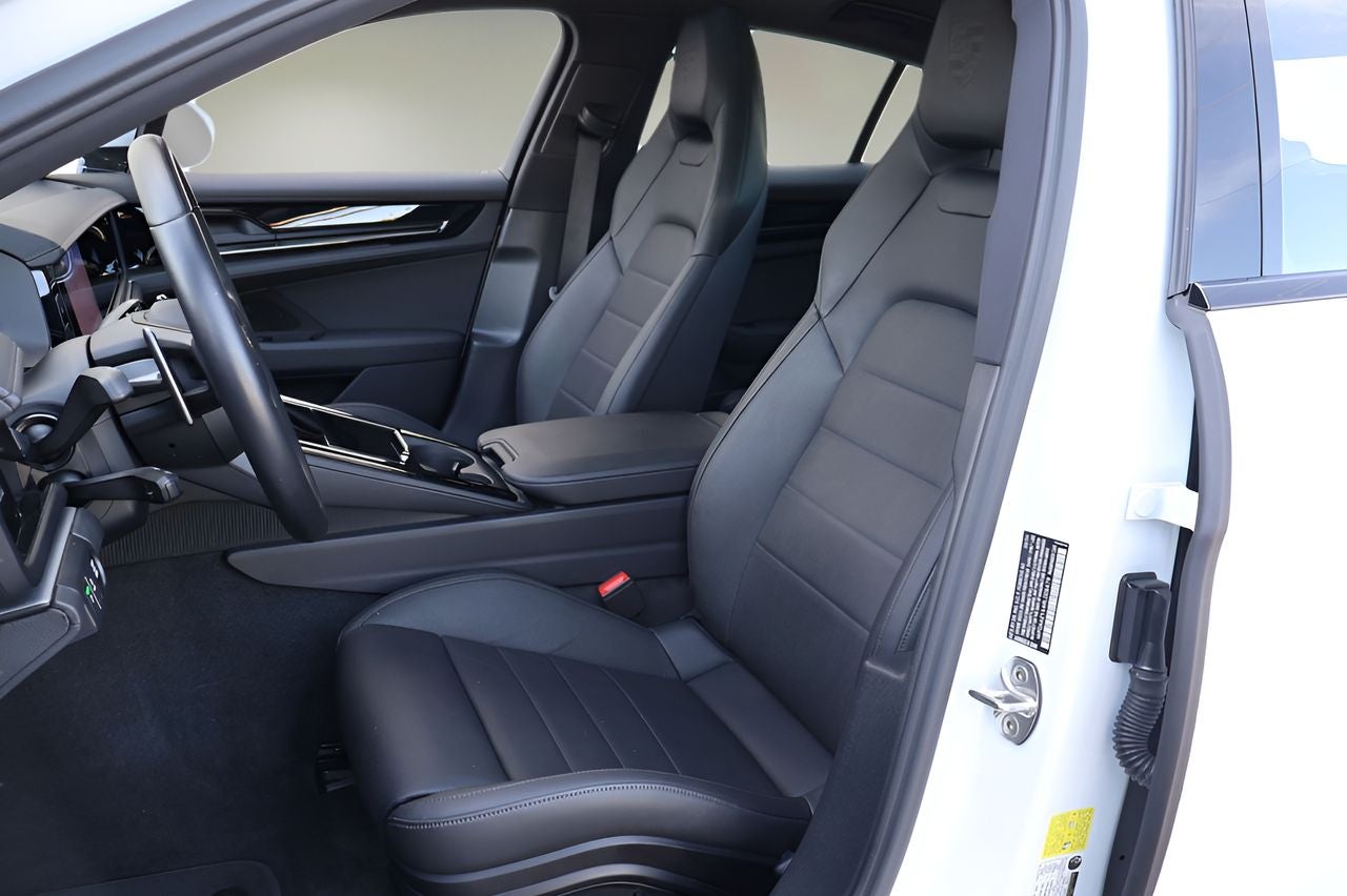 2024 Porsche Panamera Base