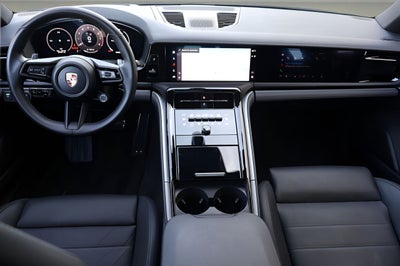 2024 Porsche Panamera Base