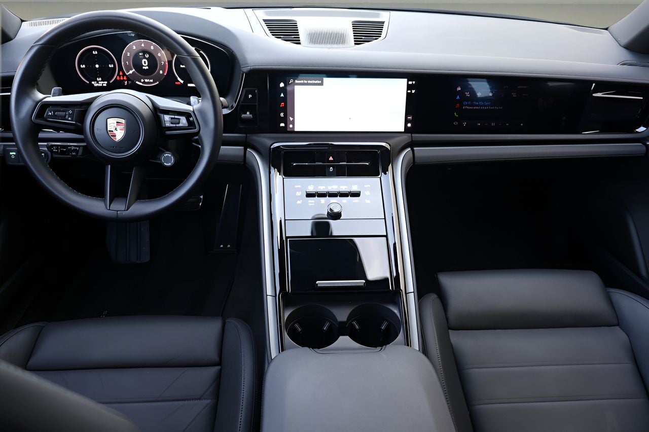 2024 Porsche Panamera Base