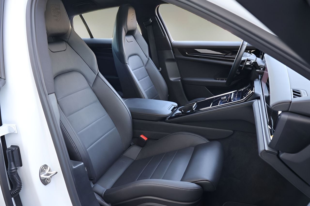 2024 Porsche Panamera Base