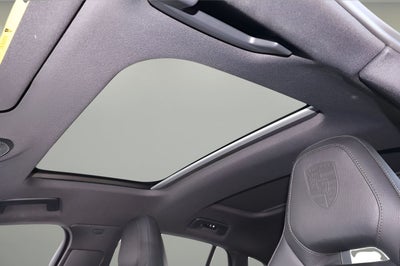 2024 Porsche Panamera Base