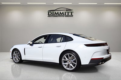 2024 Porsche Panamera Base