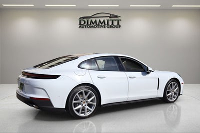 2024 Porsche Panamera Base