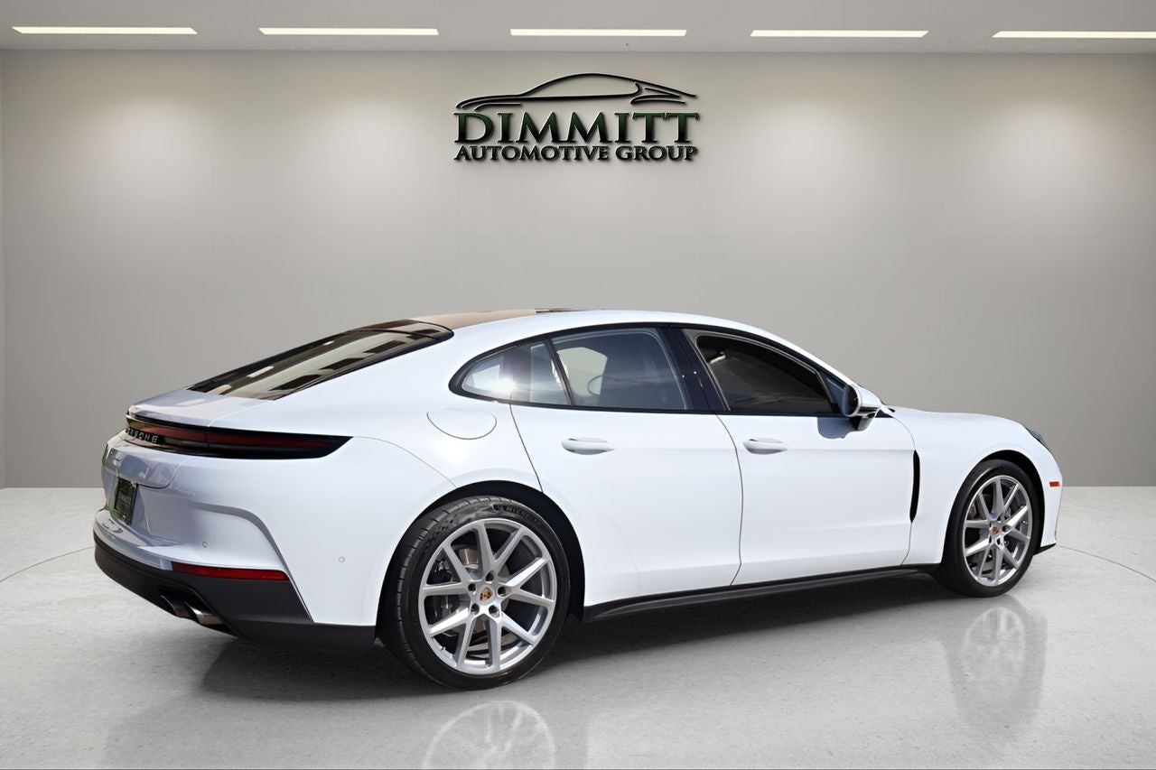 2024 Porsche Panamera Base