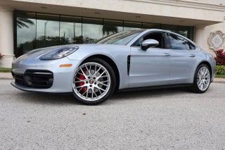 2022 Porsche Panamera 4S