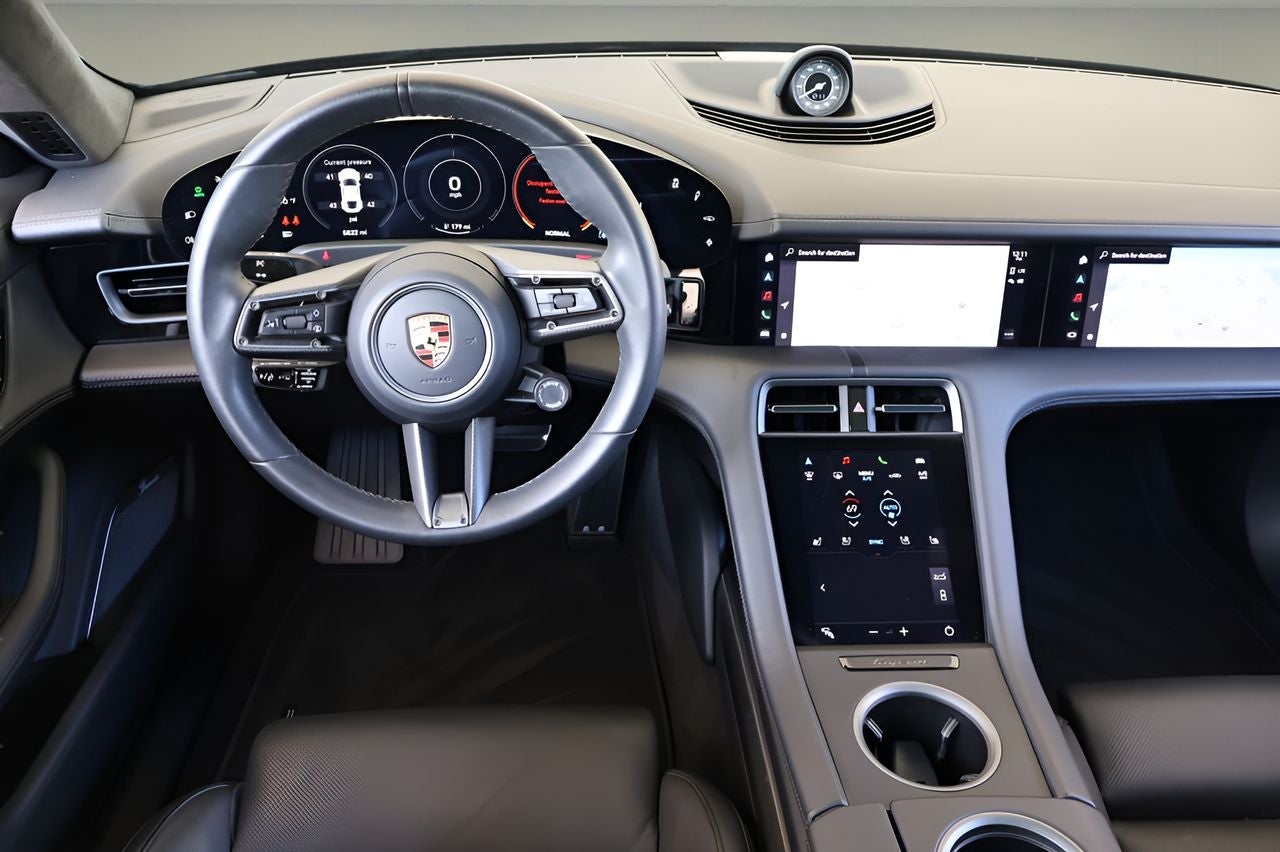 2020 Porsche Taycan Turbo S